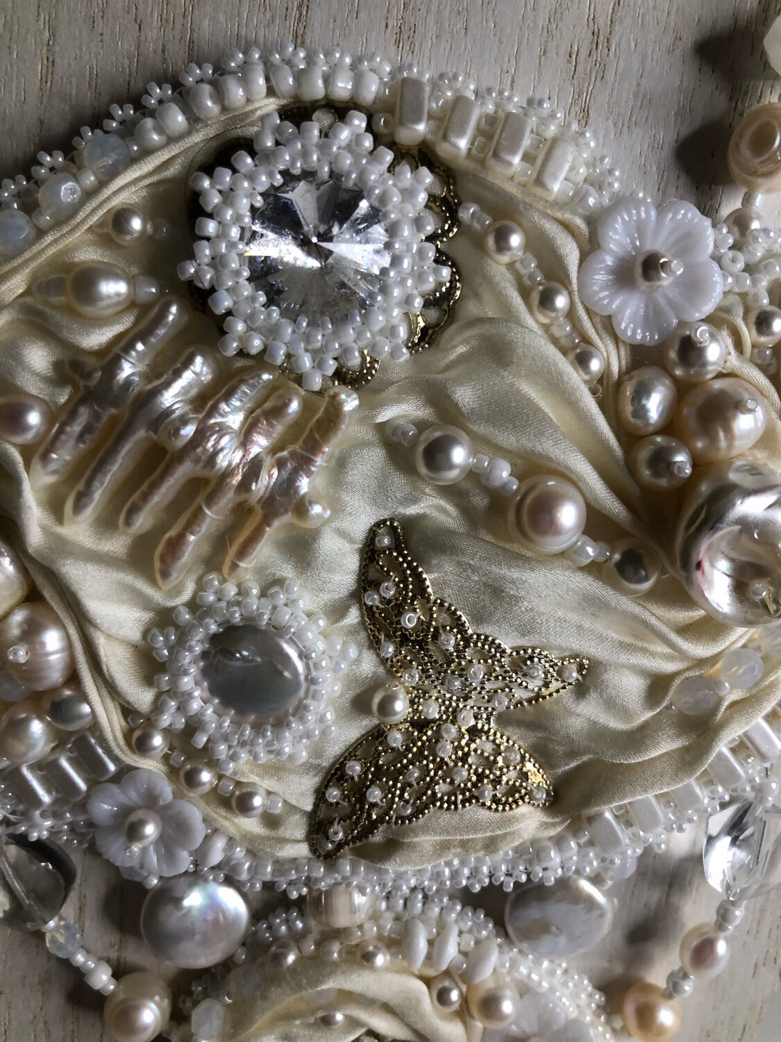 Crystals And Pearls Ivory Shibori Ribbon Necklace
