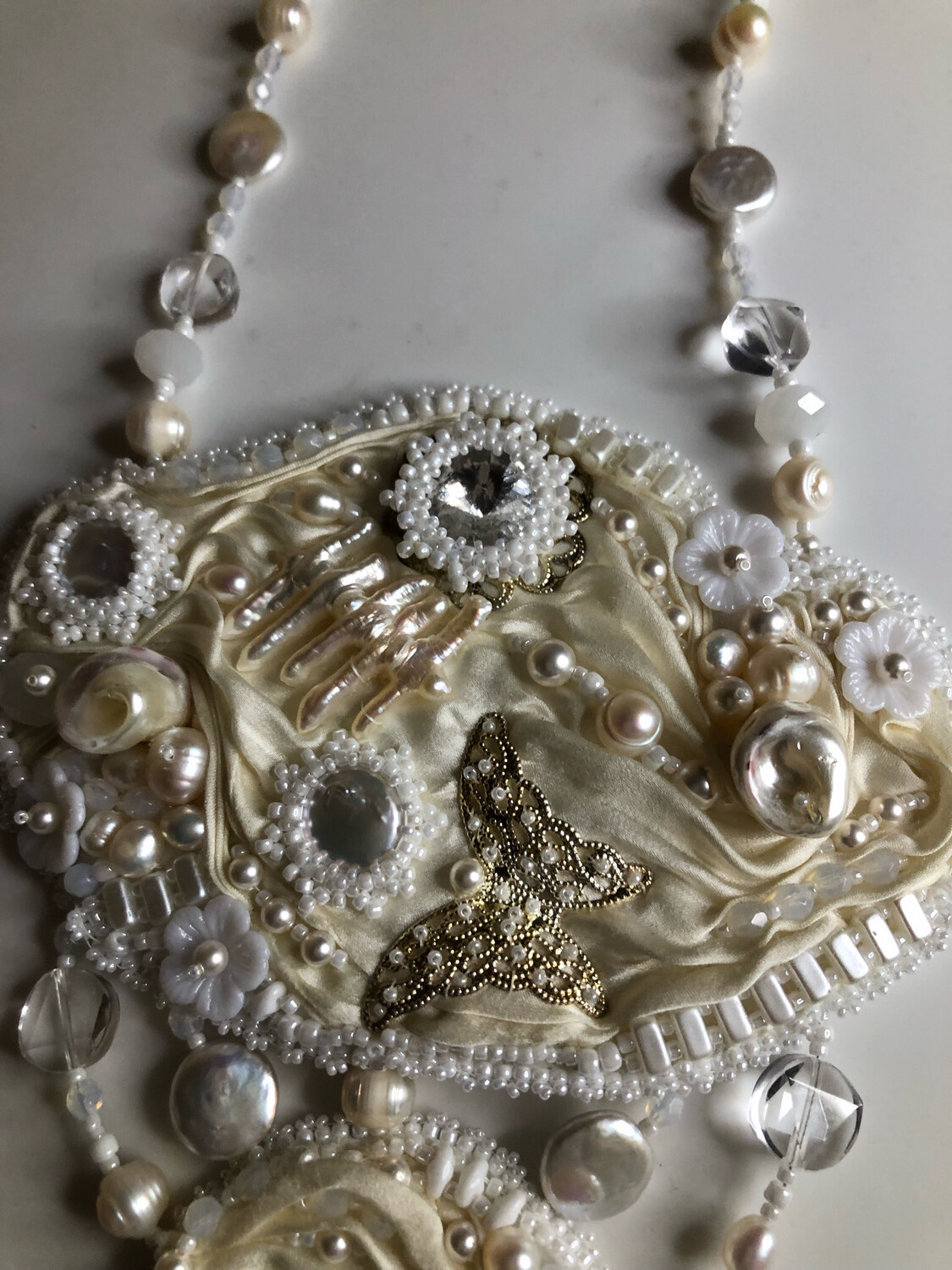 Crystals And Pearls Ivory Shibori Ribbon Necklace