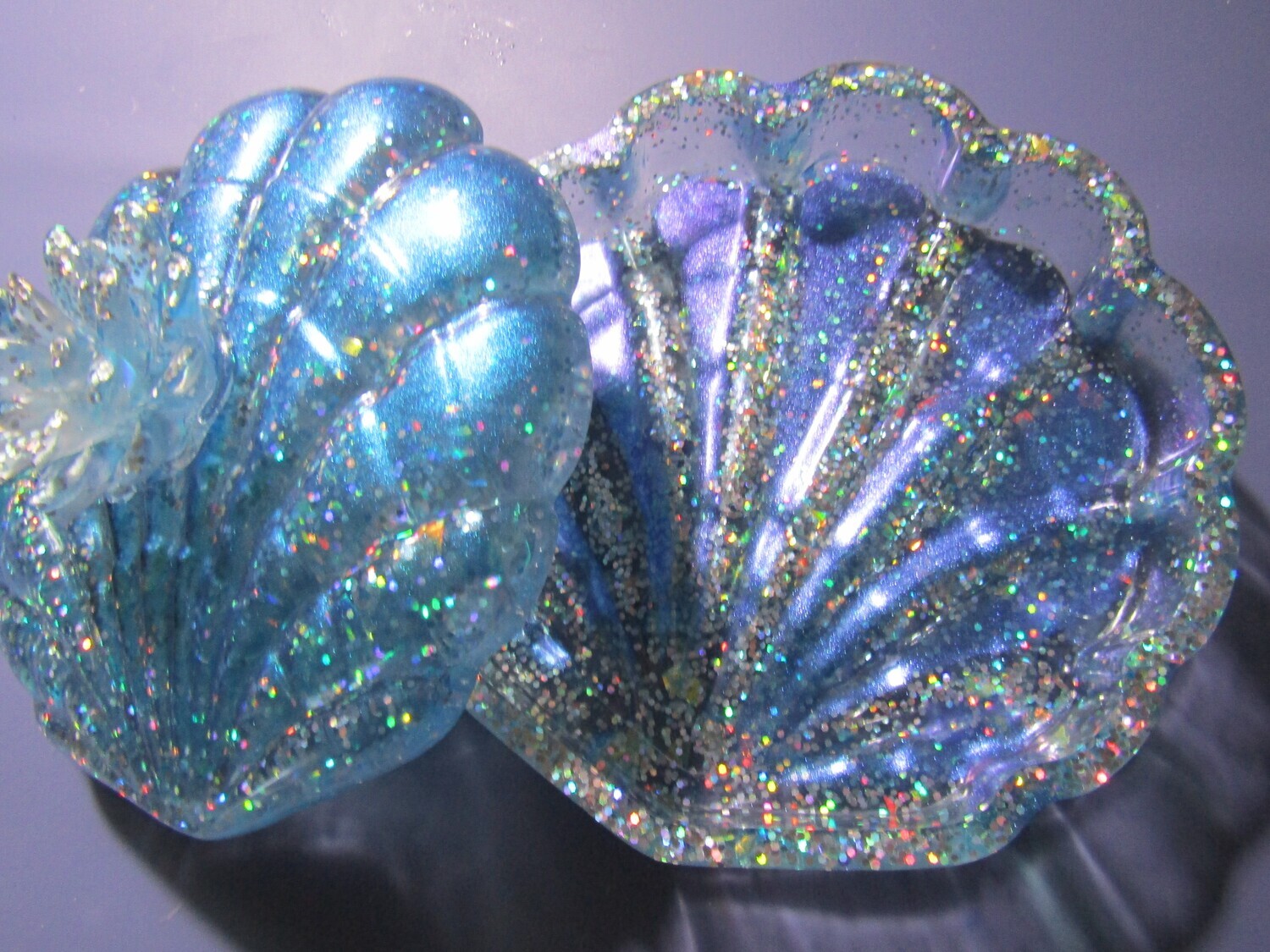 Blue Holographic Glitter Clam Shell Trinket Box