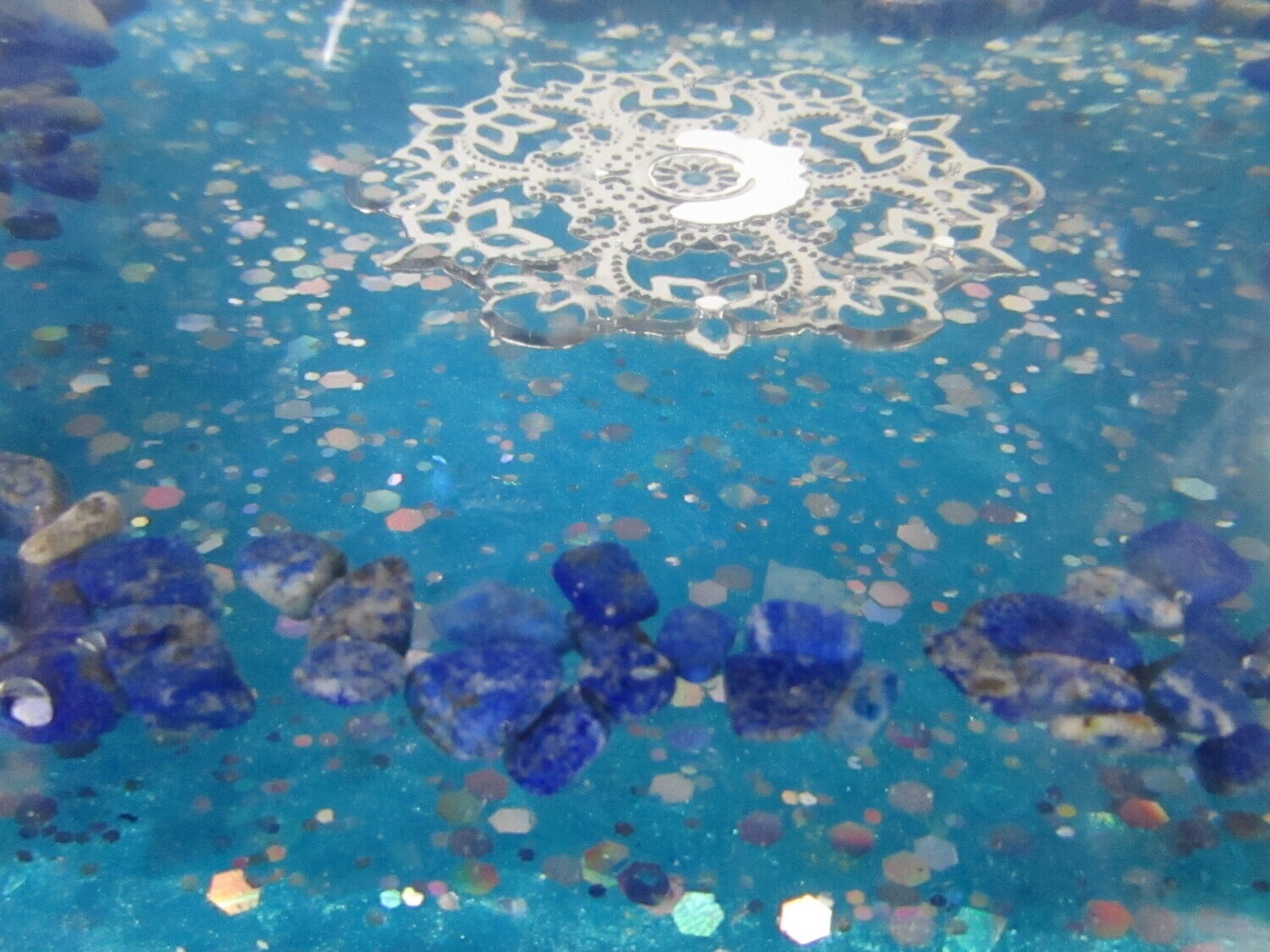 Blue Soldalite And Pearls Pyramid