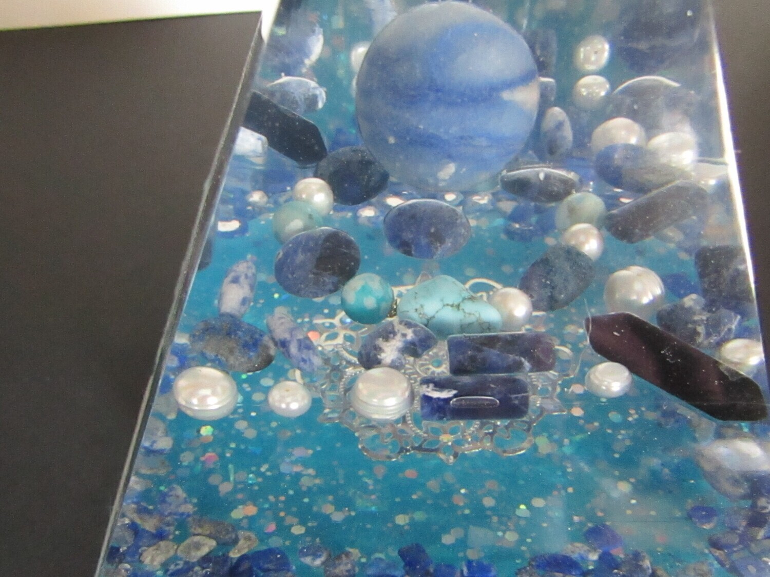 Blue Soldalite And Pearls Pyramid