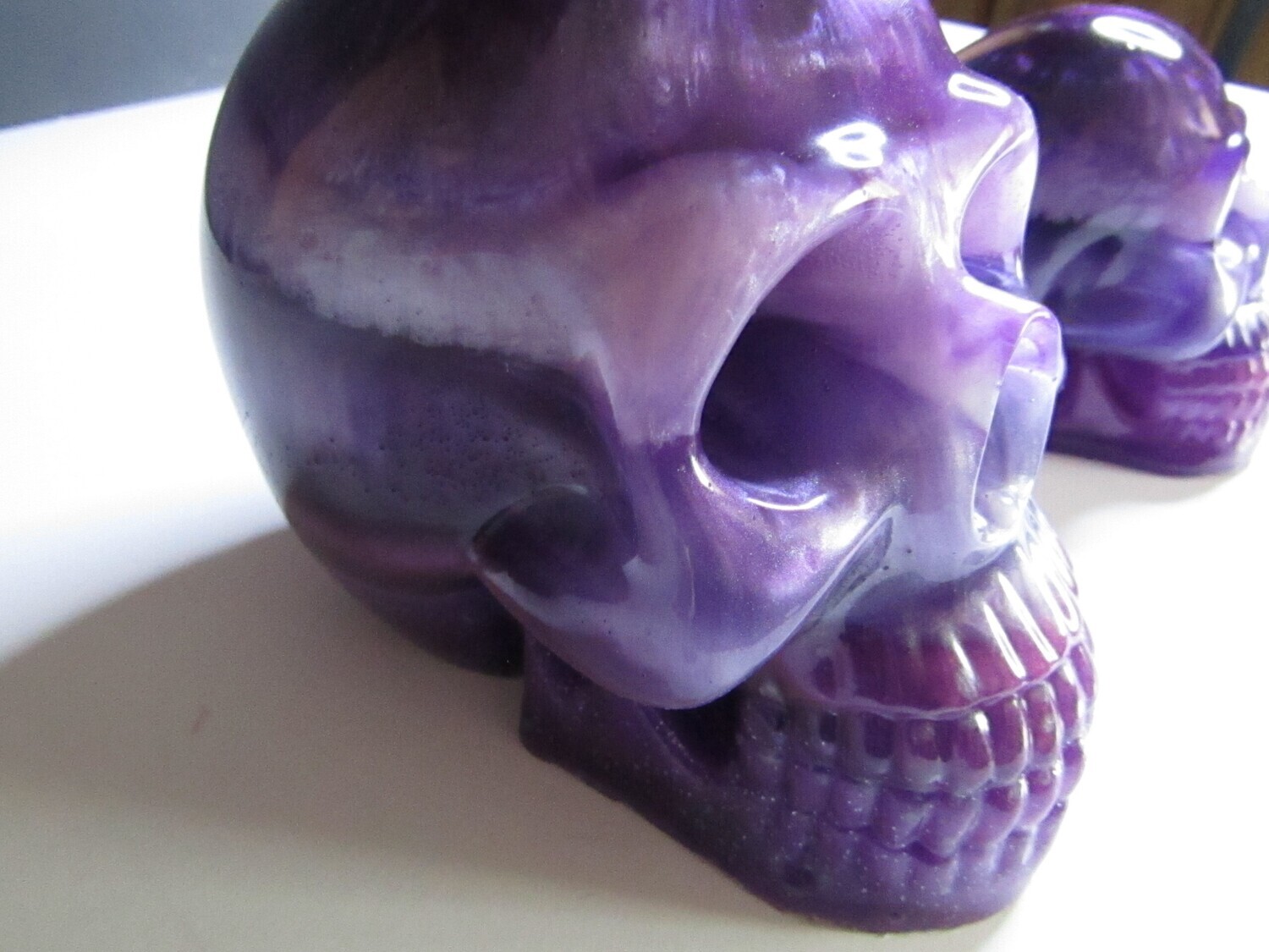 Purple and white Sculls
