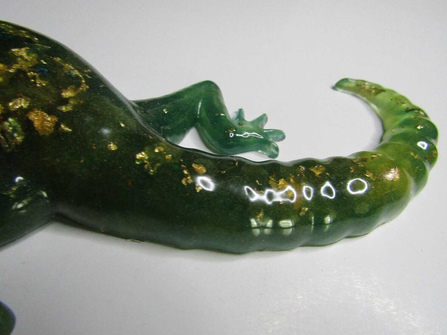 Golden Flake Green Frog and Lizard Resin set