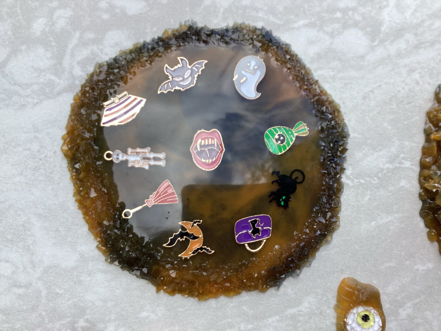 Halloween Turtles With Coaster Decor