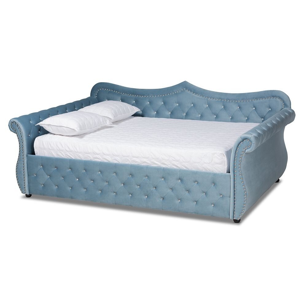 BAXTON STUDIO ABBIE TRADITIONAL AND TRANSITIONAL LIGHT BLUE VELVET FABRIC UPHOLSTERED AND CRYSTAL TUFTED QUEEN SIZE DAYBED