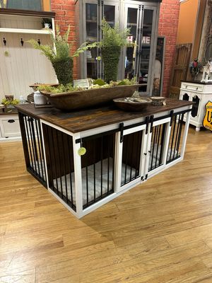 Double Dog Kennel - White