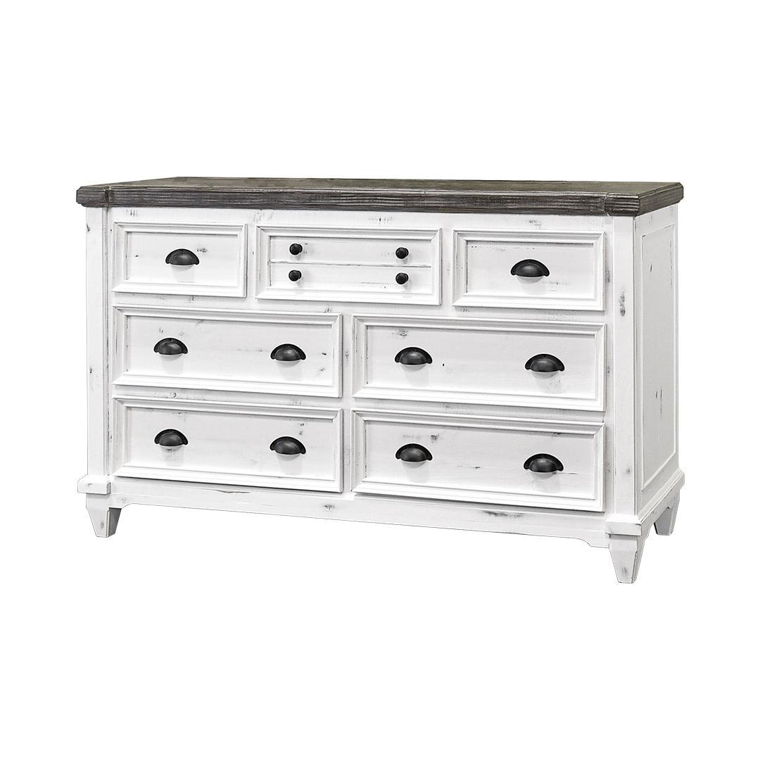 Amelia Dresser
