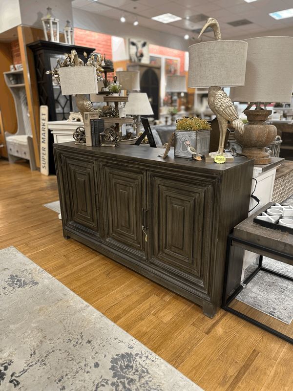 Grace 3 Door Console