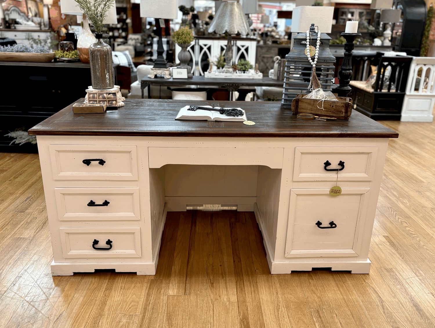 Executive Desk White/Tobacco