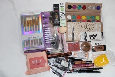 Beauty Box Makeup Artistry Kit