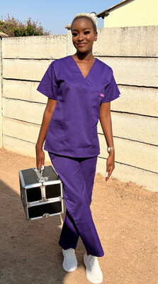 Uniform 2 Piece Scrubs Unisex (Makeup Artist, Nail Technicians, Nurses, doctors, etc)