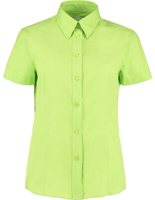 Woman's Classic Fit Workforce Poplin Shirt Short Sleeve