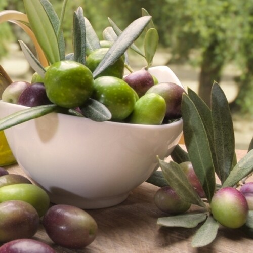 Oliven, Kräuter,Essen