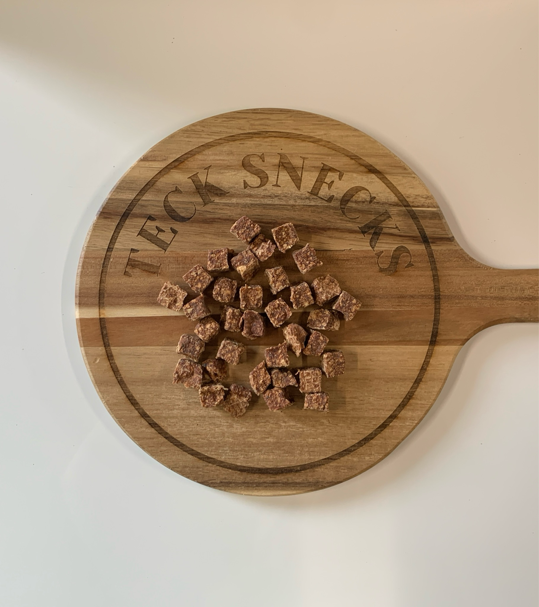 Tonijn vlees cubes 100 gr.