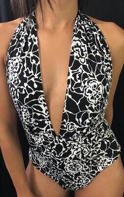 ONE PIECE SWIM SUITS