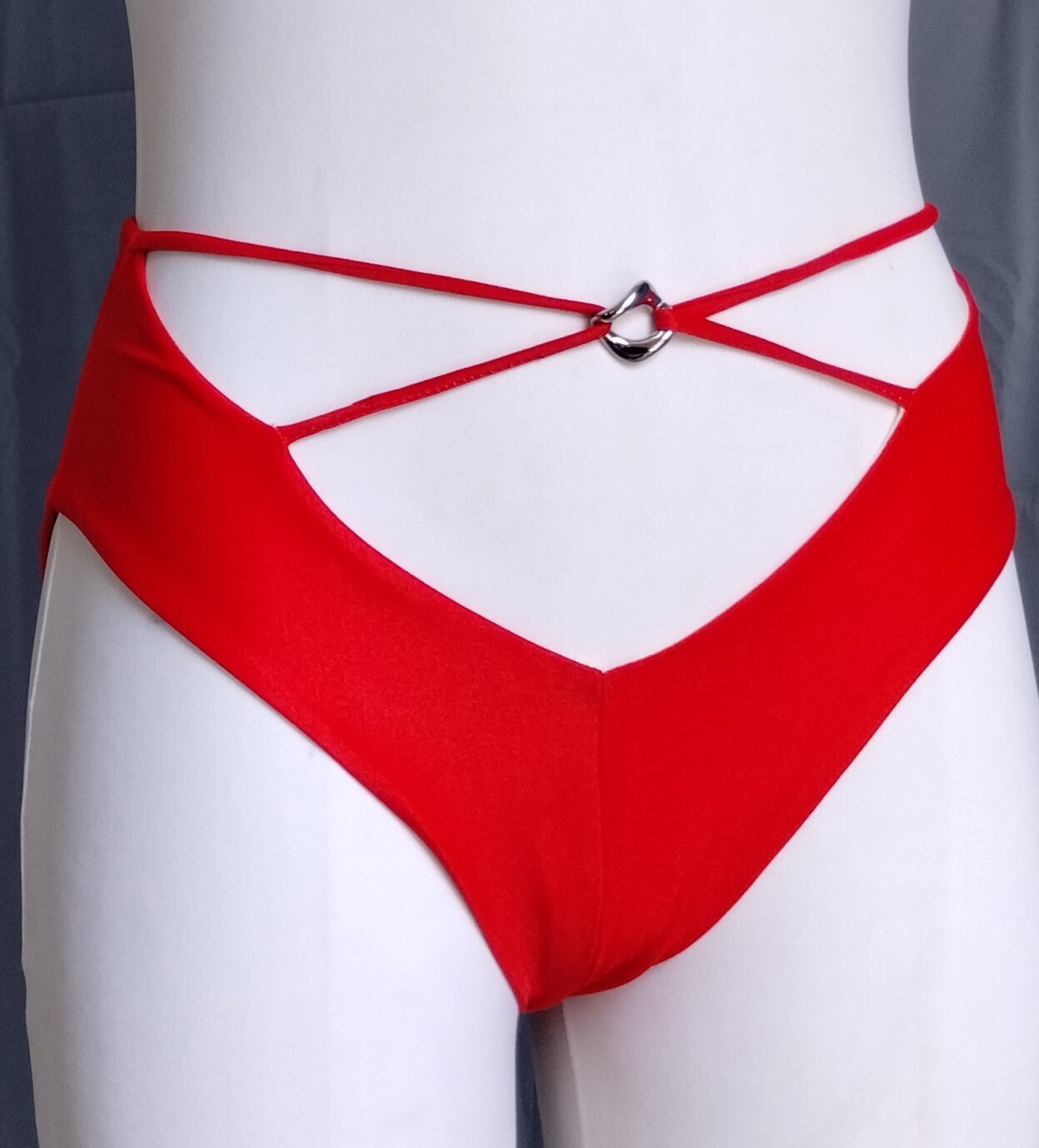 BIKINI BOTTOM