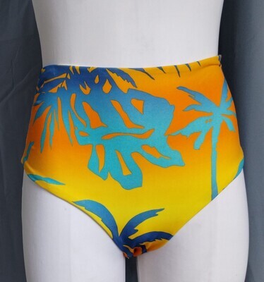 BIKINI BOTTOM
