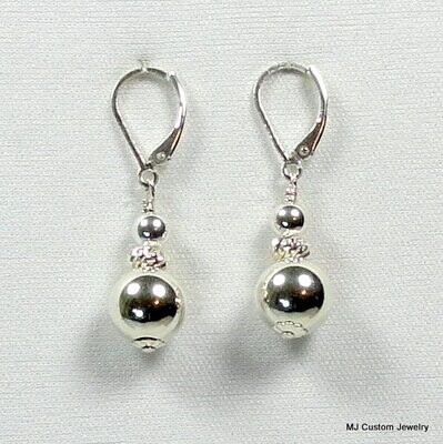 Simply Silver - Round Ball & Twisted Saucer Earrings