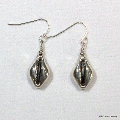 Simply Silver - Bali Silver Shell Earrings
