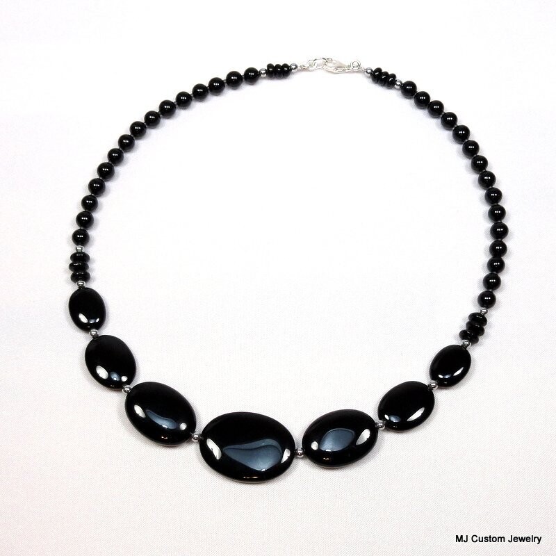 Onyx Graduating Ovals & Hematite Necklace