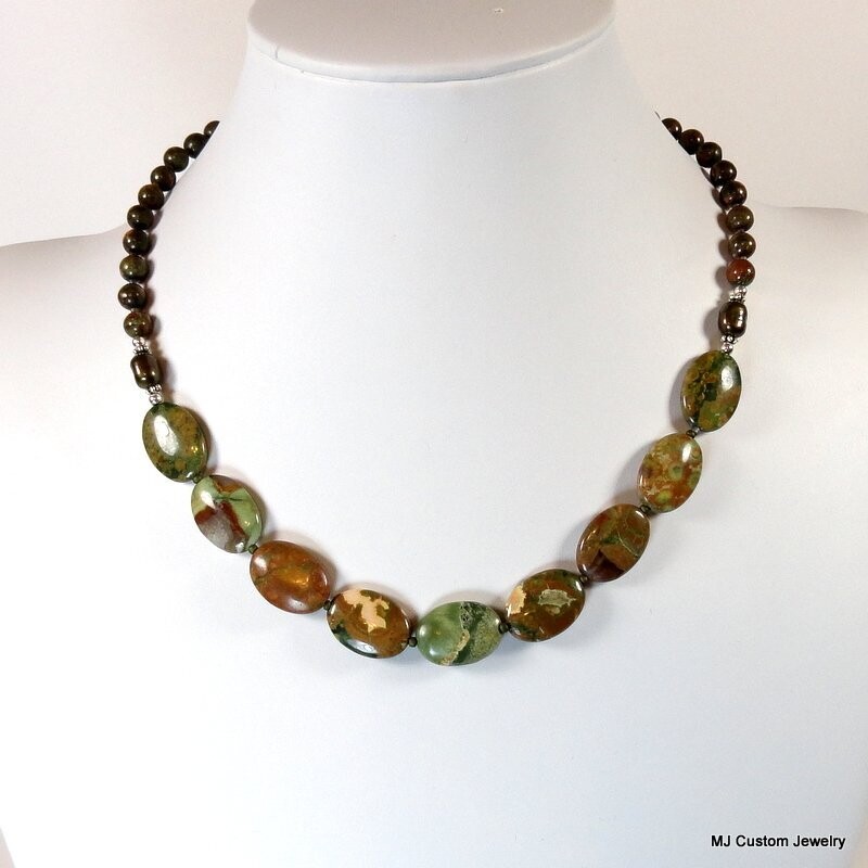 Rhyolite Flat Oval Gemstones Necklace