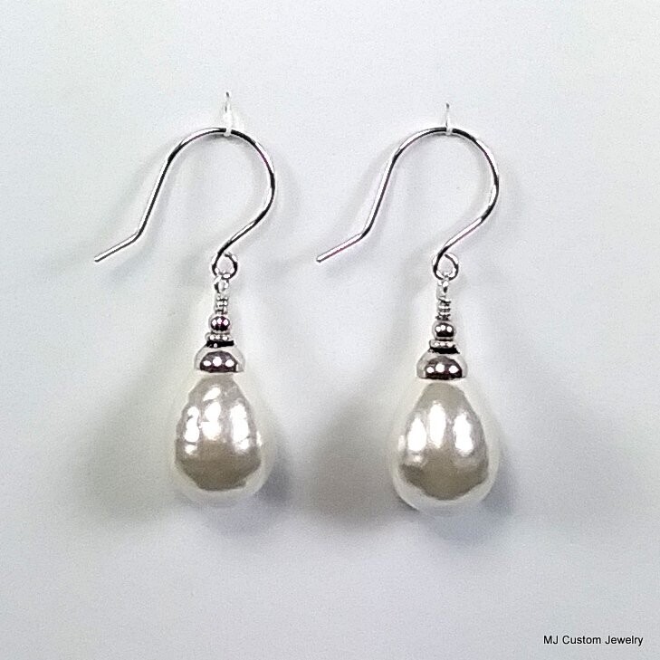 White Shell Pearl Teardrop Earrings