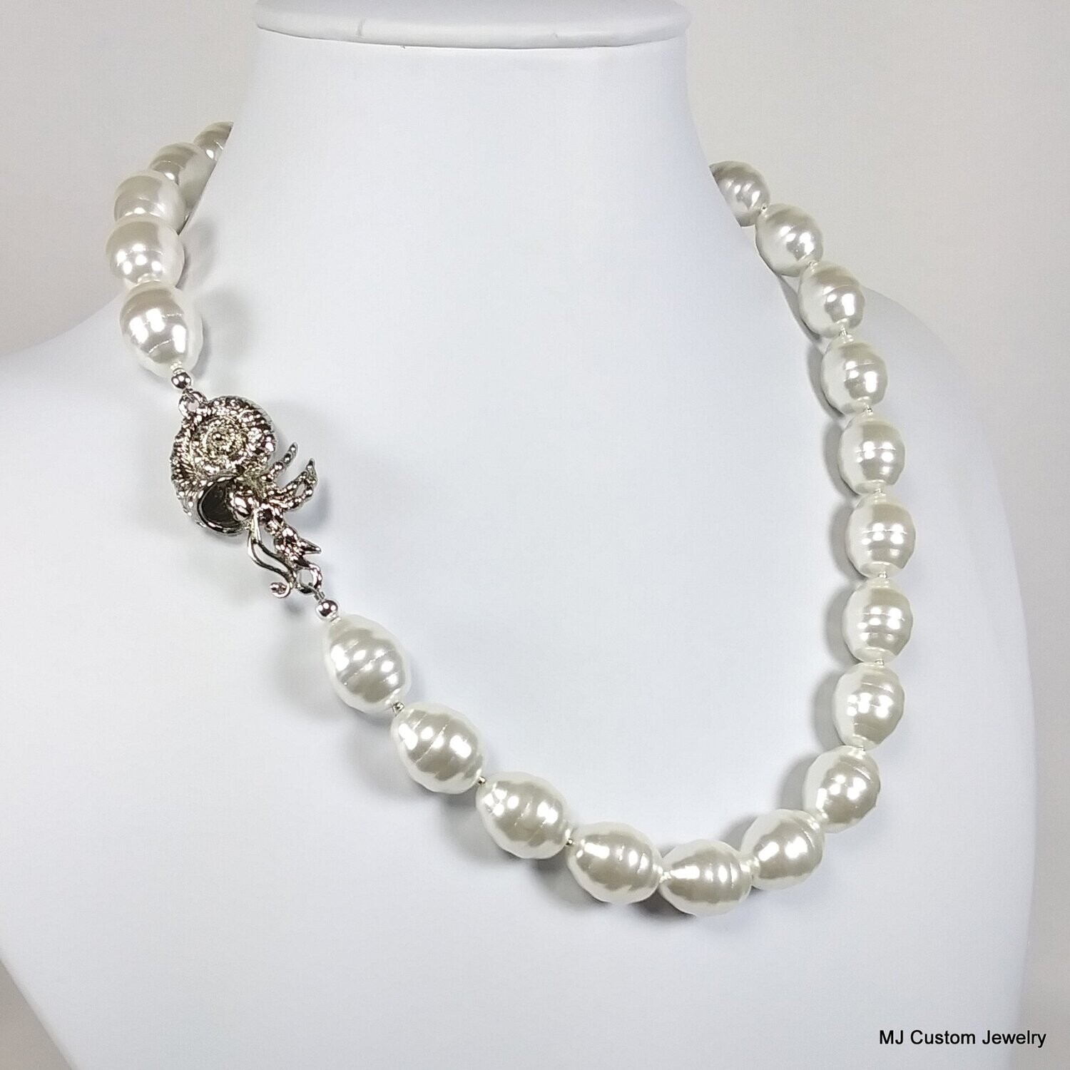 White Baroque Shell Pearl & Hermit Crab Magnetic Clasp Necklace