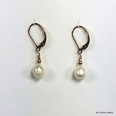 Petite FW Teardrop Pearl 14k GF Earrings