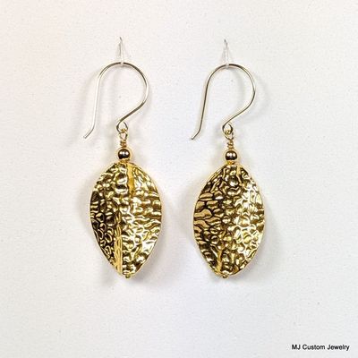 Simply Gold – Hammered Twisted Oval 14k GF Earrings