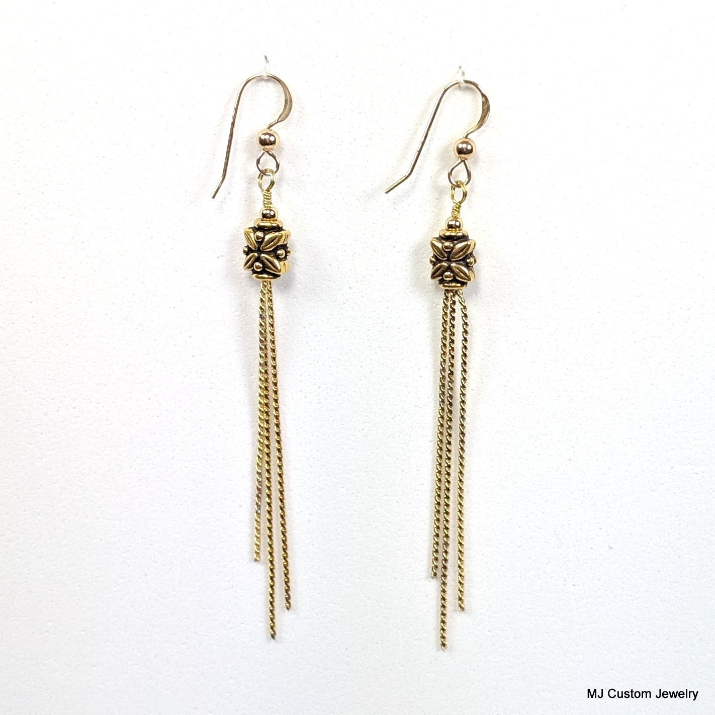Simply Gold – Embossed Leaf Chain Tassel 14k GF Earrings