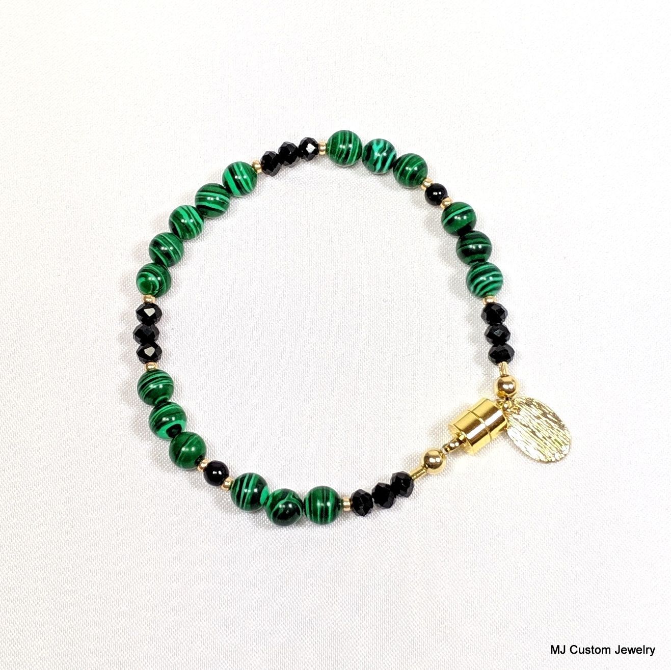 Malachite, Jet Glass & Brushed Gold Drop Magnetic Clasp Bracelet