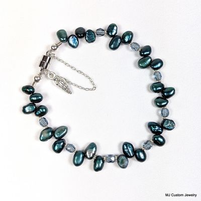 Teal FW Pearl & Shell Charm Magnetic Clasp Bracelet