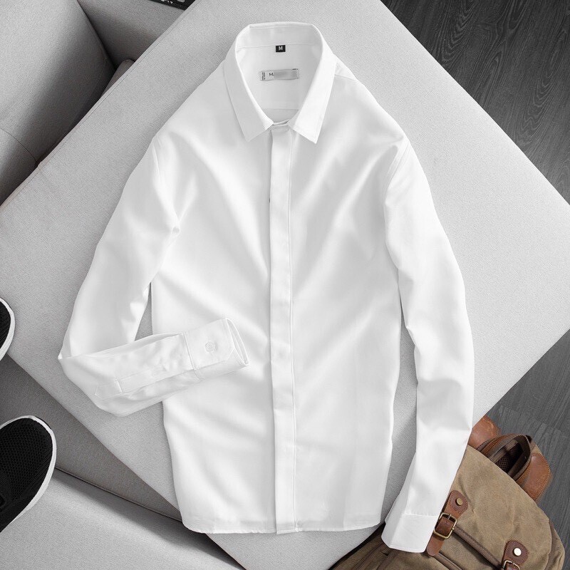 Áo sơ mi giấu cúc
SALES 35% (249k-&gt;169k )