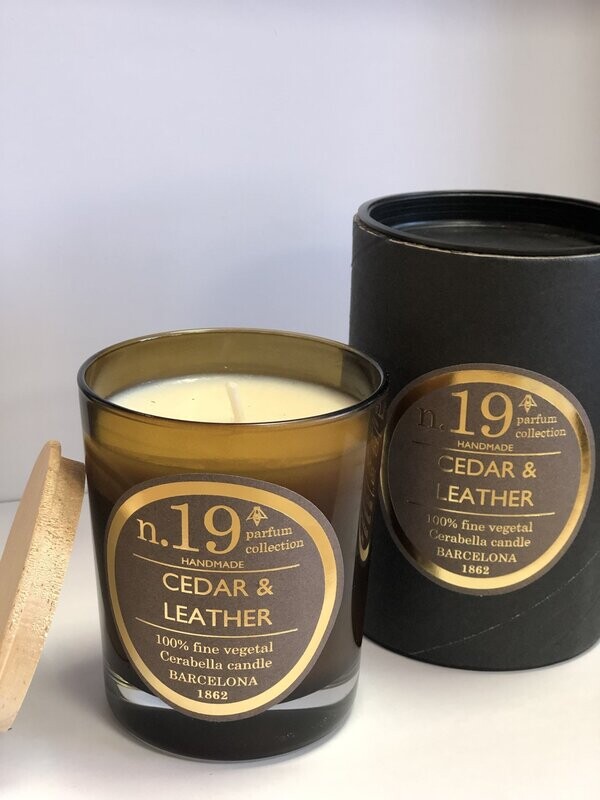 VASO PERFUMADO Nº19 - CEDAR & LEATHER