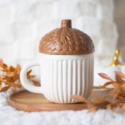 TAZA CON FORMA DE BELLOTA CON TAPA