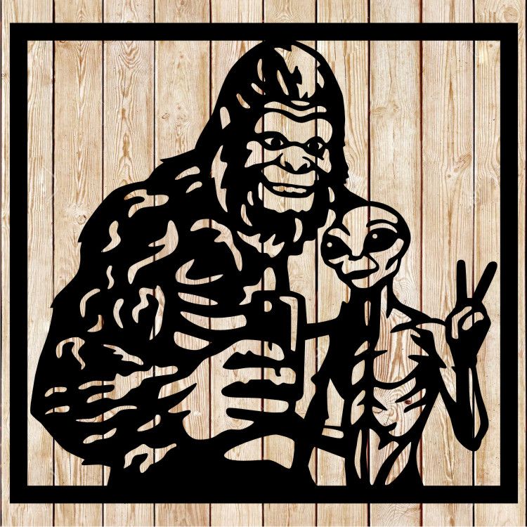 American Cryptids Alien and Sasquatch/Bigfoot  Selfie Cutting File