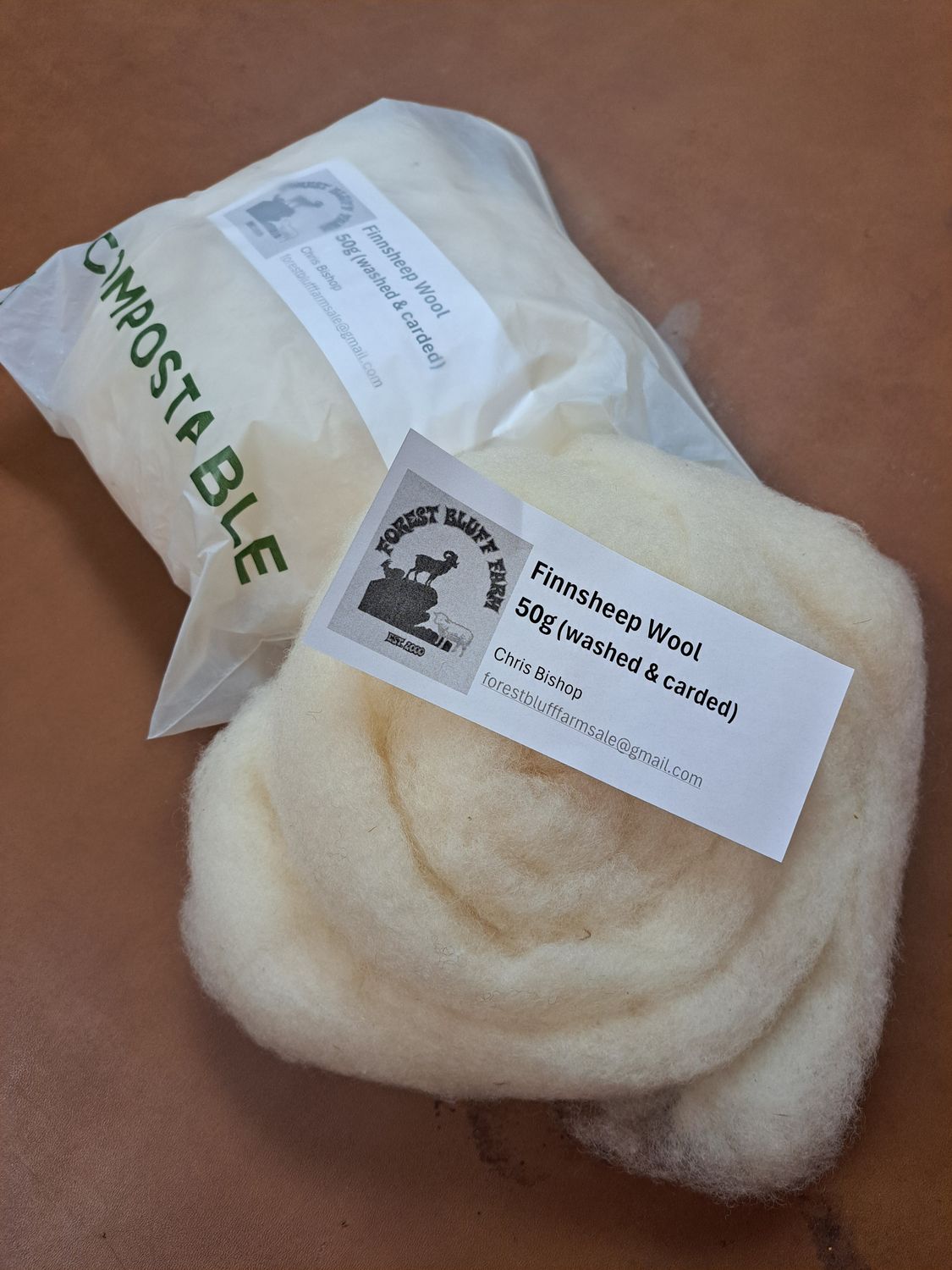 Finnsheep roving, and washed & carded wool Finnsheep roving, and washed & carded wool