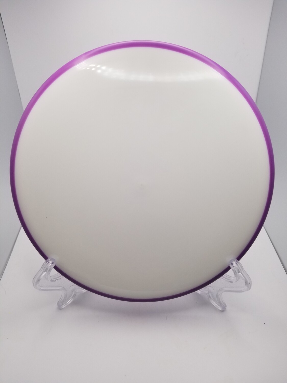 Axiom Discs White Neutron Envy with Purple Rim 172-173g