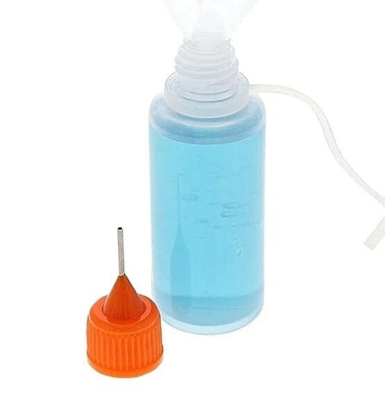 Precision Needle Nose Applicator .50 oz container
