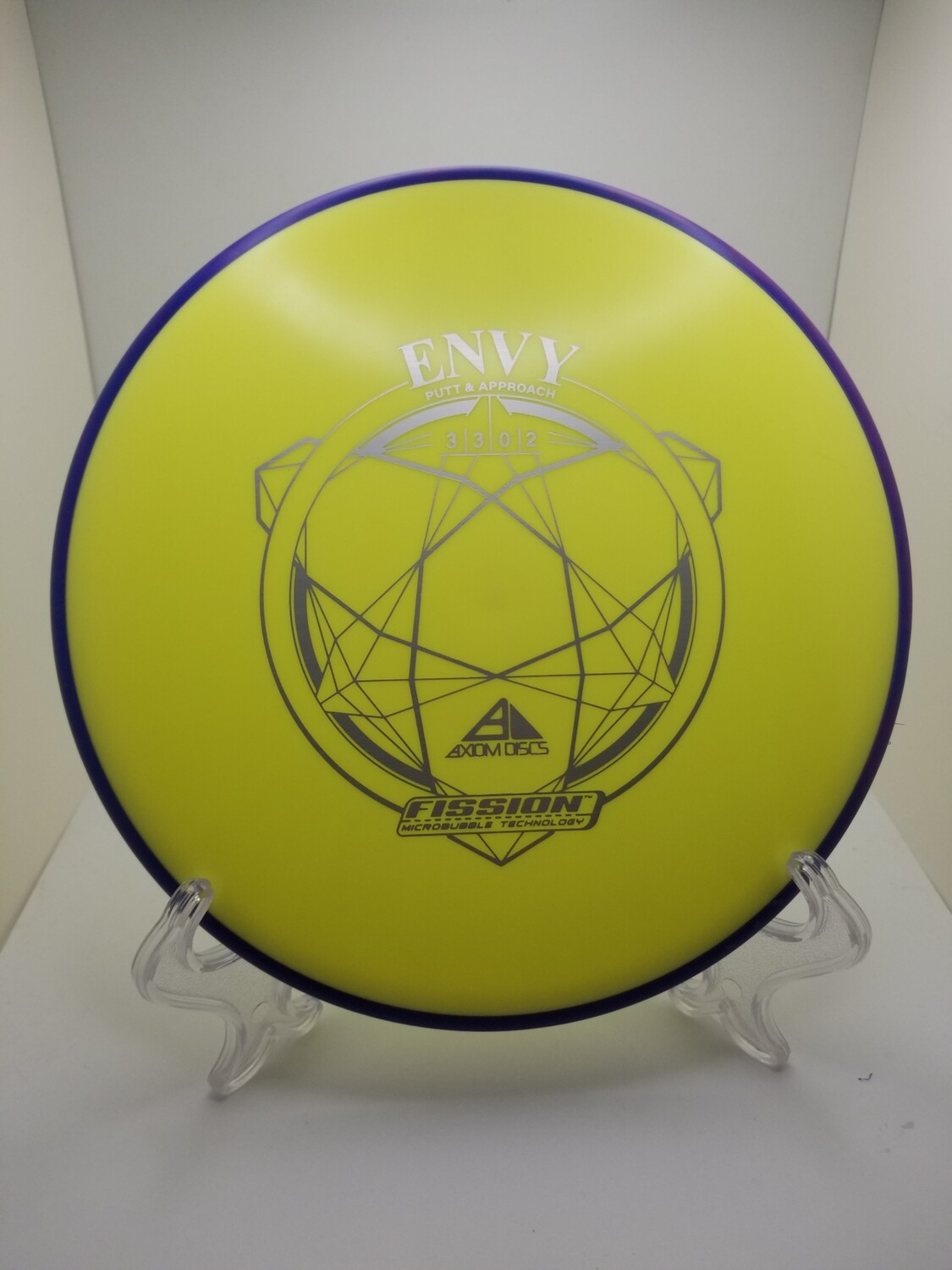 Axiom Discs Envy Neon Yellow with Dark Purple Rim 173g Stamped Fission