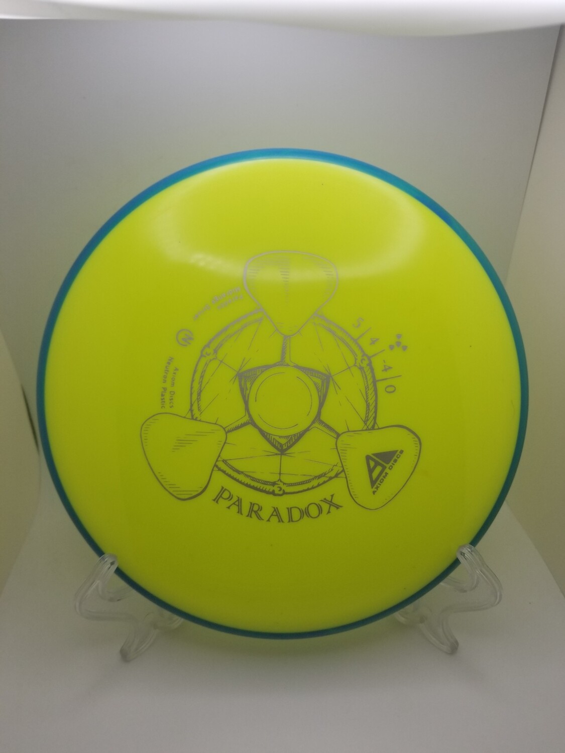 Axiom Discs Yellow with Blue Rim Stamped Neutron Paradox 172g