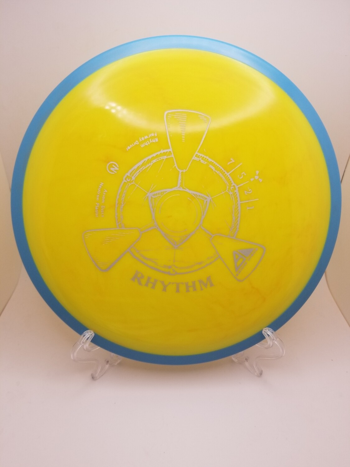 Axiom Discs Rhythm Yellow/orange with blue green rim Stamped Neutron 171g