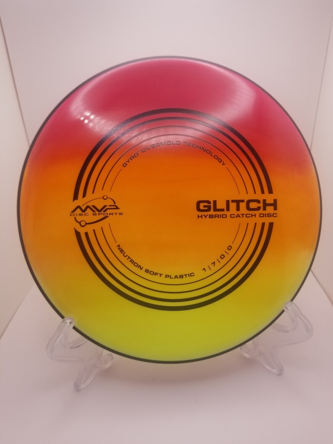 MVP Glitch One of a kind Design Gradient with UV dyes 151g brought to you by Dyelicious Discs. Free Shipping!
