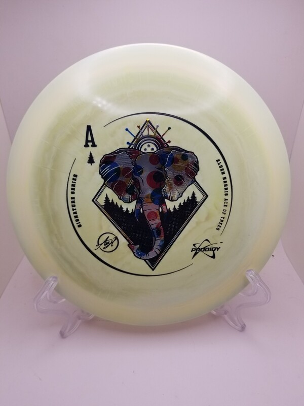 Prodigy FX-2 500 Spectrum Plastic -
Alden Harris 2023 Signature Series Light yellowish/green with Wonder Bread Stamp 170g