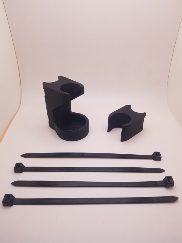 Max Discstance Carbon Fiber Pole Cart Clips for CF10 and CF16.5 Black.  Retriever Holder.