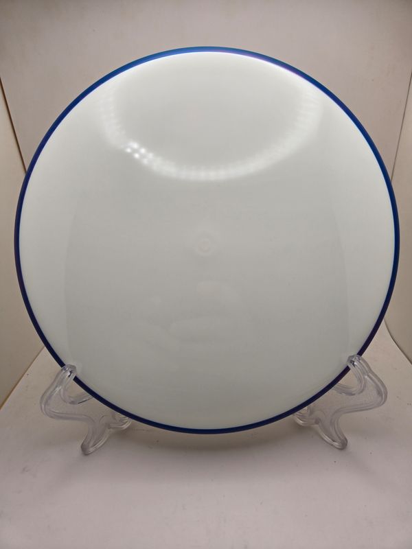 Dyers&#39; Delight Axiom Discs Proxy Neutron Soft White Blank with Blue Rim 172g