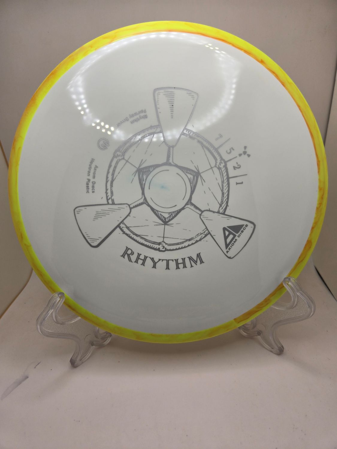 Axiom Discs Rhythm White with Orange/Yellow Swirly Rim Neutron 161g