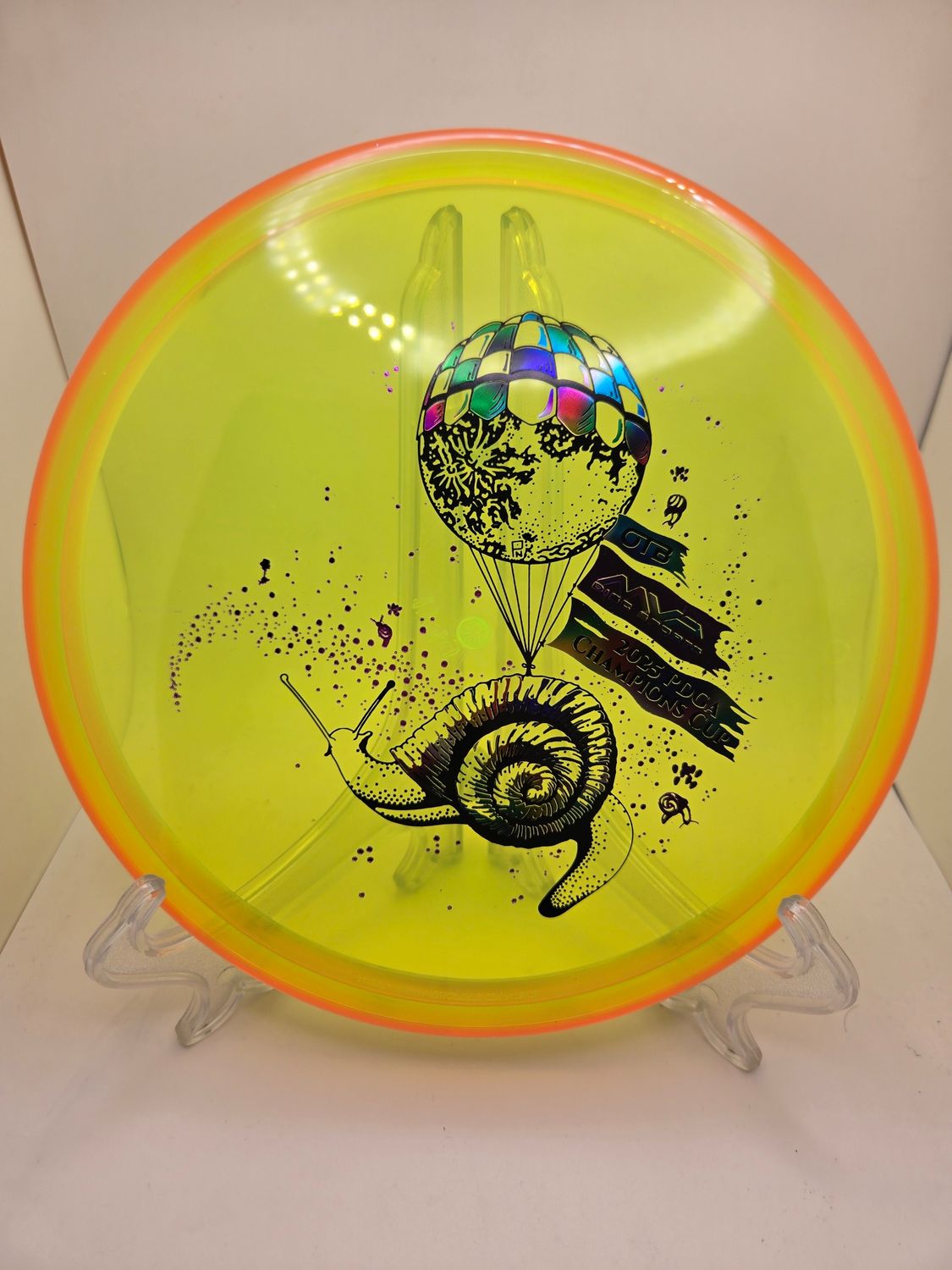 Axiom Discs Prism Proton Soft Envy - Champions Cup Edition Yellow with Pink Rim 174g