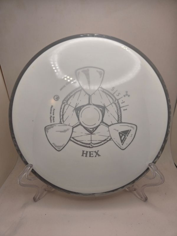Axiom Discs Hex Neutron White with Light Grey Swirly Rim 175g