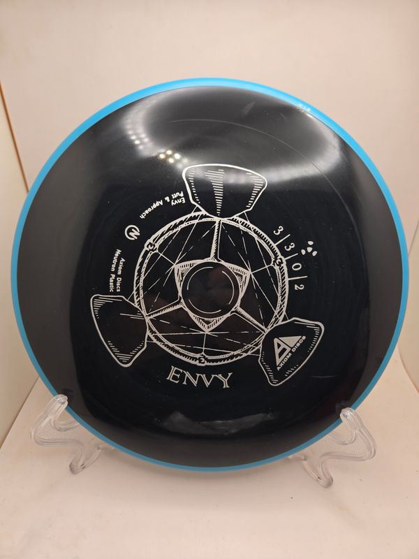Axiom Discs Envy Neutron Black with Teal Rim 173g.